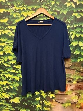 Source Unknown Ribbed V-Neck Short Sleeve Top - Navy